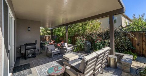 10562 Thistle Berry Court, Reno, NV 89521 Photo