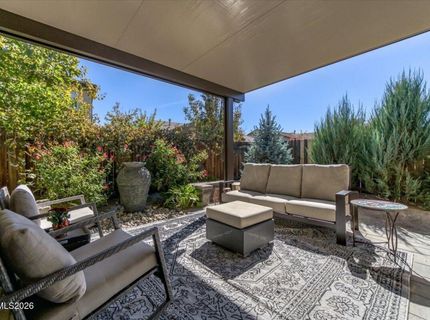 10562 Thistle Berry Court, Reno, NV 89521 Photo