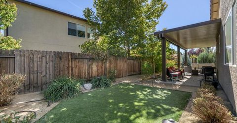 10562 Thistle Berry Court, Reno, NV 89521 Photo