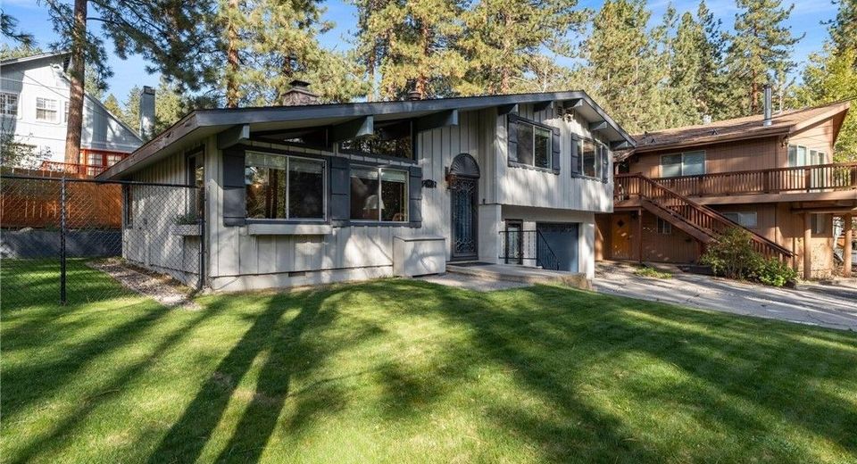611 Freel Drive, Zephyr Cove, NV 89448 Photo