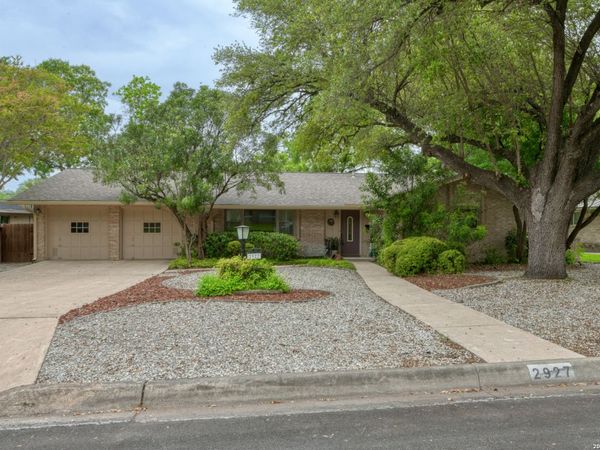 2927 BURNSIDE DR, San Antonio, TX 78209