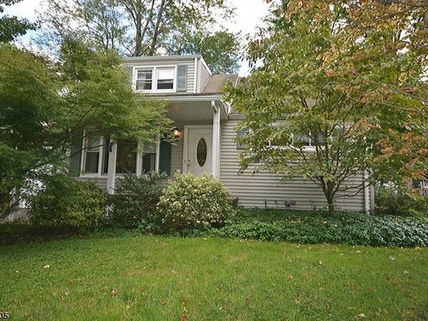 64 Fairview Ave, New Providence, NJ 07974