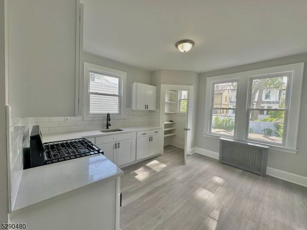 48 Cedar Ave, Newark, NJ 07106