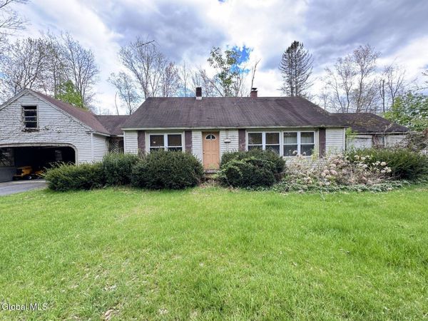 140 Clark Road, Moreau, NY 12803