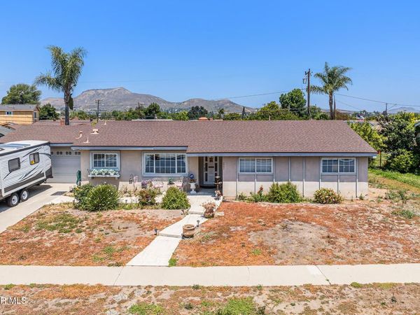 2991 Theresa Drive, Newbury Park, CA 91320