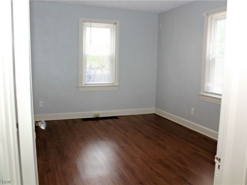 323 S Hazelwood Avenue, Youngstown, OH 44509 Photo 12