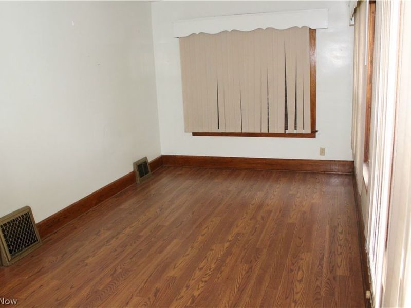 323 S Hazelwood Avenue, Youngstown, OH 44509 Photo 16