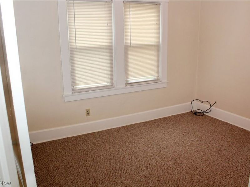 323 S Hazelwood Avenue, Youngstown, OH 44509 Photo 22