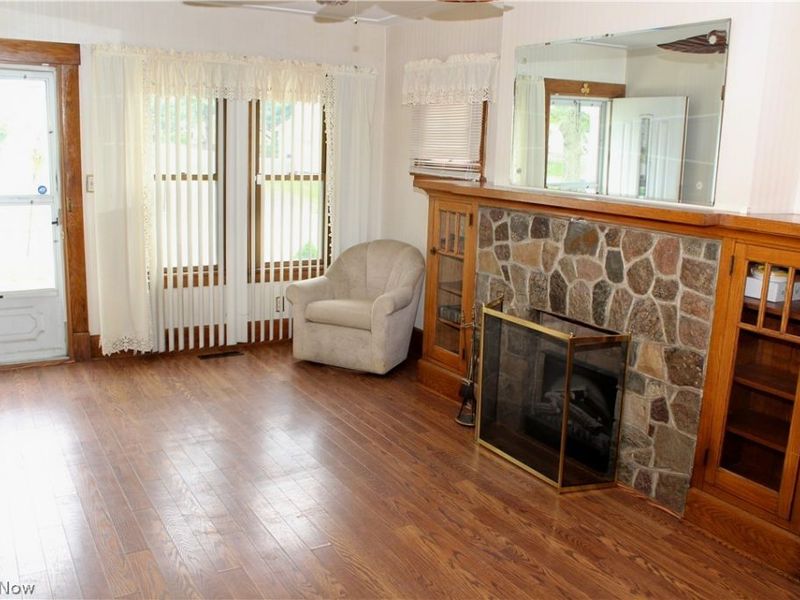 323 S Hazelwood Avenue, Youngstown, OH 44509 Photo 5