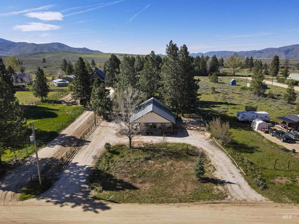 55 E Mary, Prairie, ID 83647