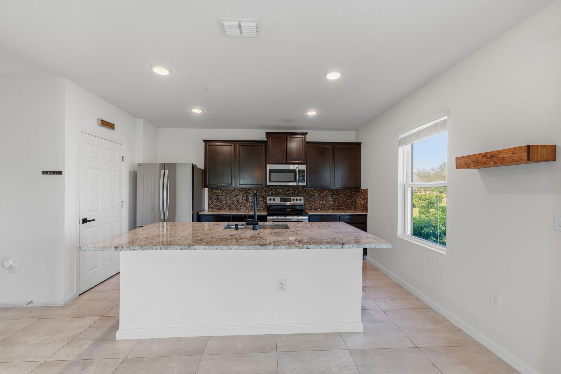3044 Woodswalk Drive, Fort Pierce, FL 34945 Photo