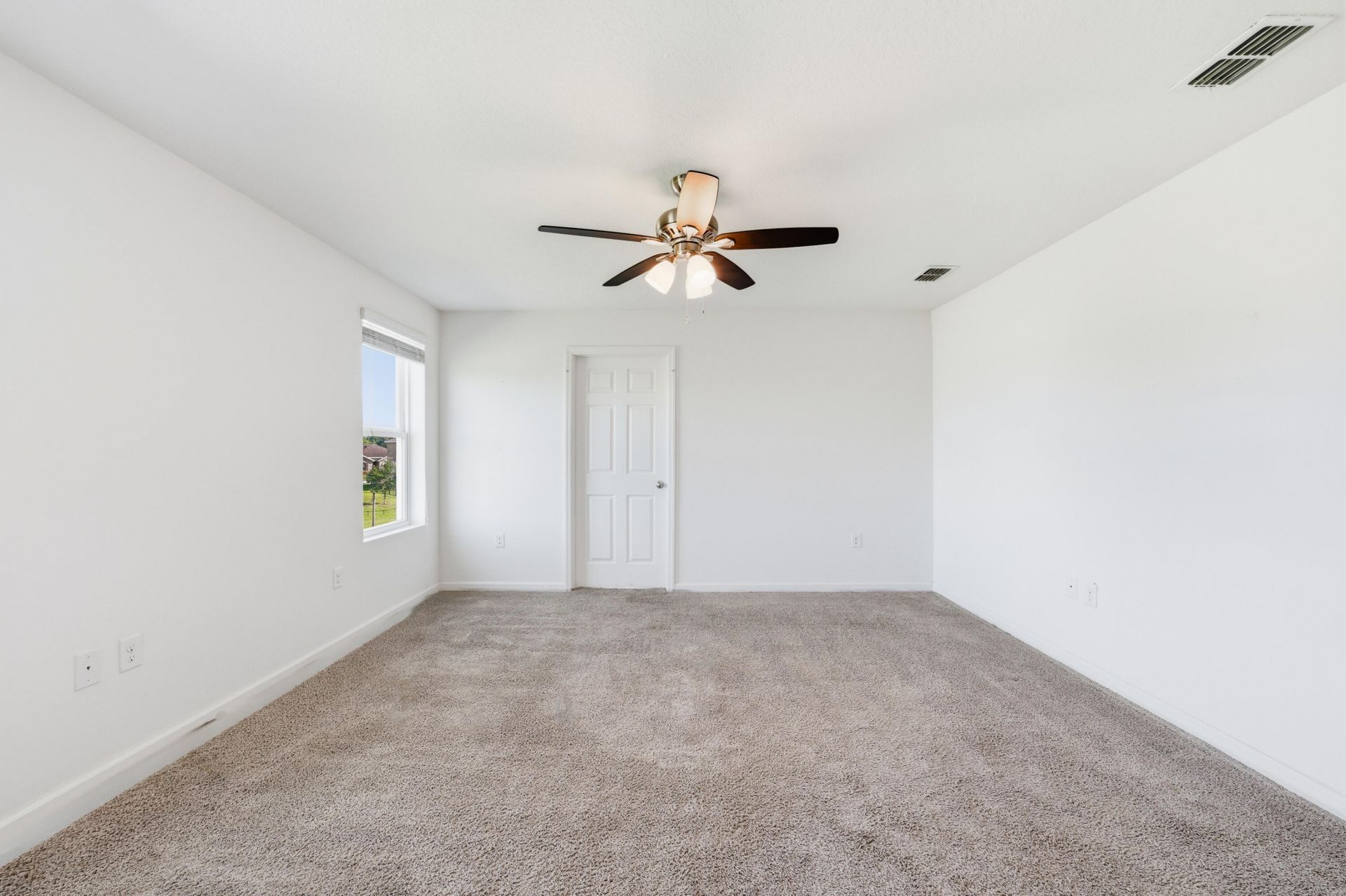 3044 Woodswalk Drive, Fort Pierce, FL 34945 Photo