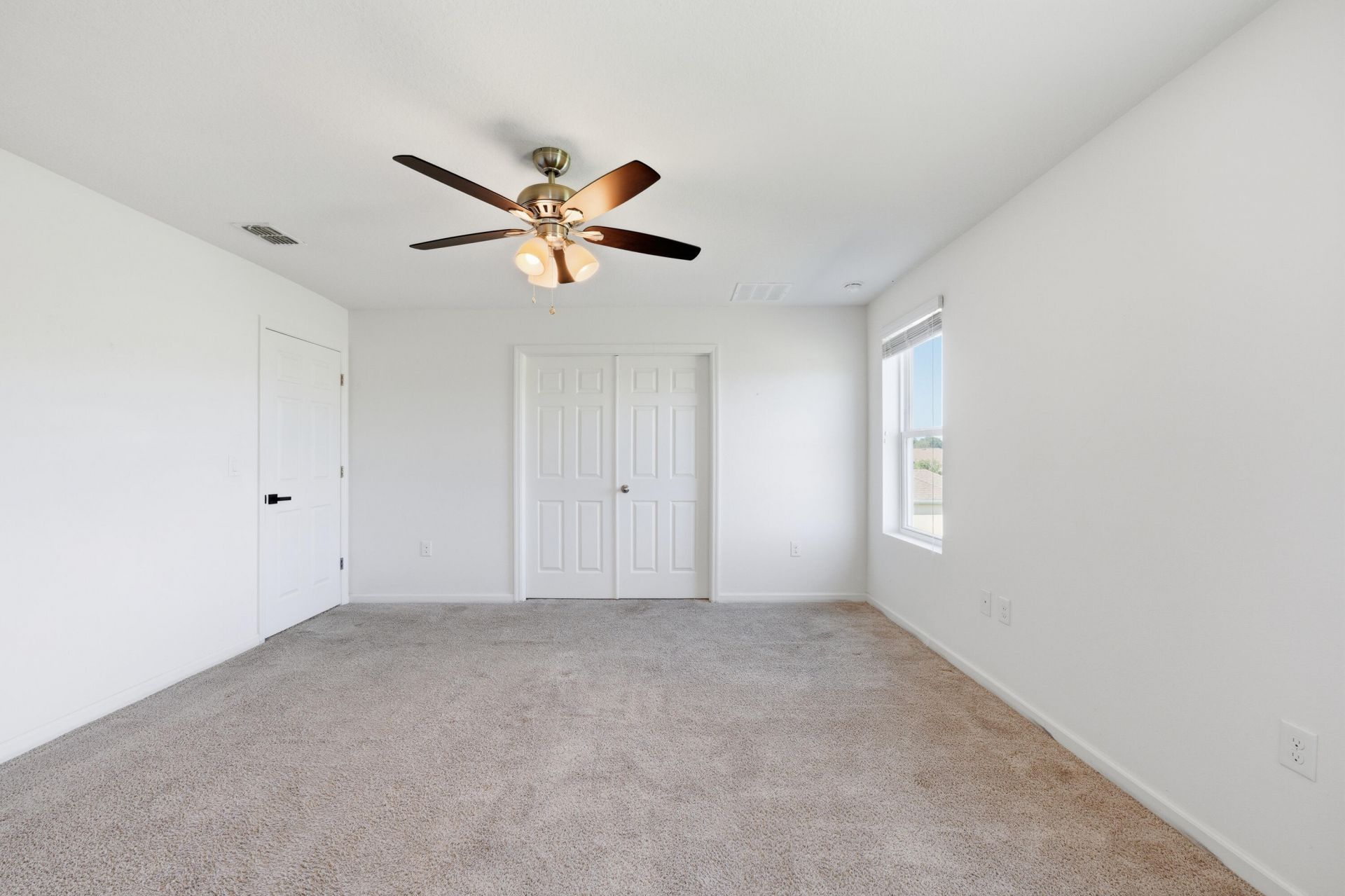 3044 Woodswalk Drive, Fort Pierce, FL 34945 Photo