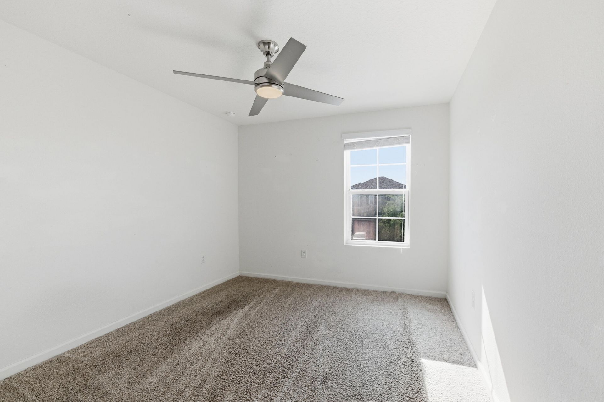 3044 Woodswalk Drive, Fort Pierce, FL 34945 Photo