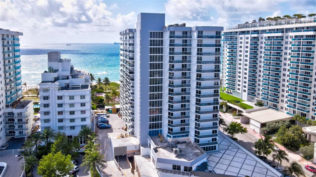 2401 Collins Ave , Unit 1805, Miami Beach, FL 33140 Photo