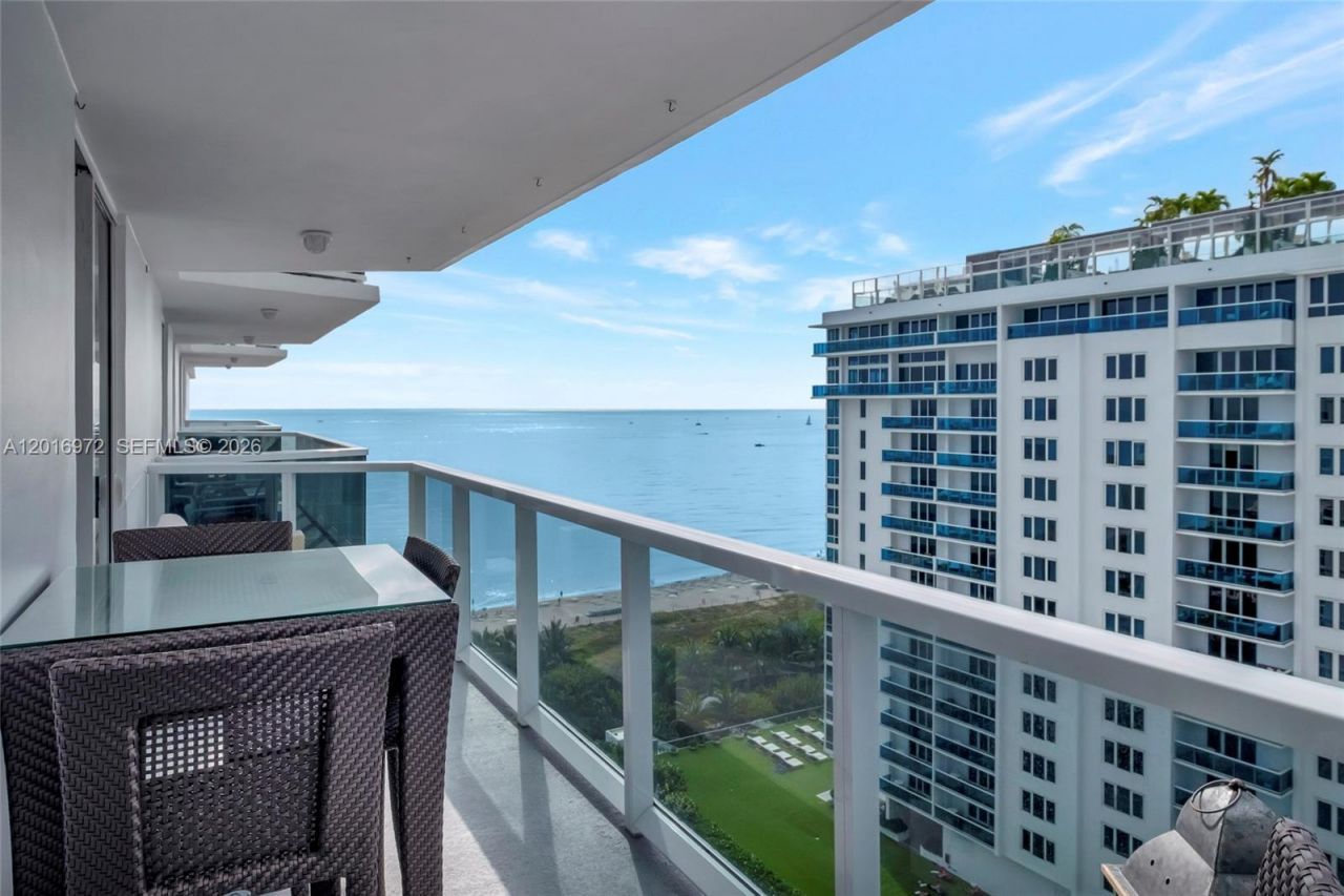 2401 Collins Ave , Unit 1805, Miami Beach, FL 33140 Photo