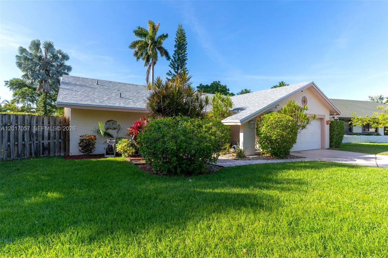 9470 NW 33rd Mnr, Sunrise, FL 33351 Photo