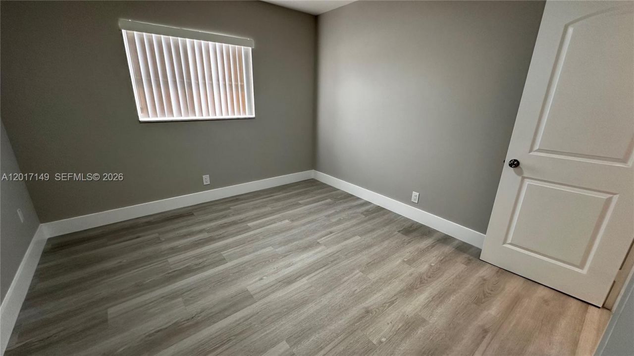 4101 NW 30th Ter , Unit 4, Lauderdale Lakes, FL 33309 Photo
