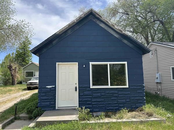 1022 N 9TH AVE, Pocatello, ID 83201