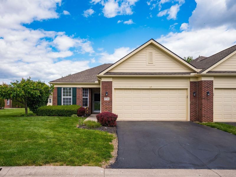 5726 Snedegar Drive, Unit 1001, New Albany, OH 43054 Photo 1