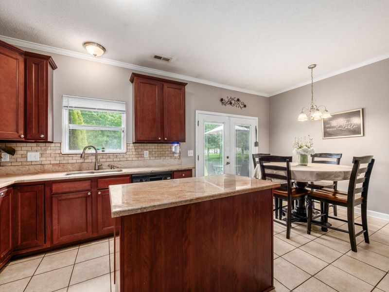 5726 Snedegar Drive, Unit 1001, New Albany, OH 43054 Photo 11