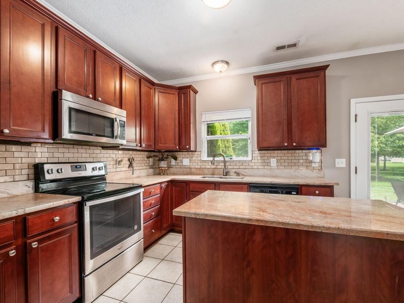5726 Snedegar Drive, Unit 1001, New Albany, OH 43054 Photo 12