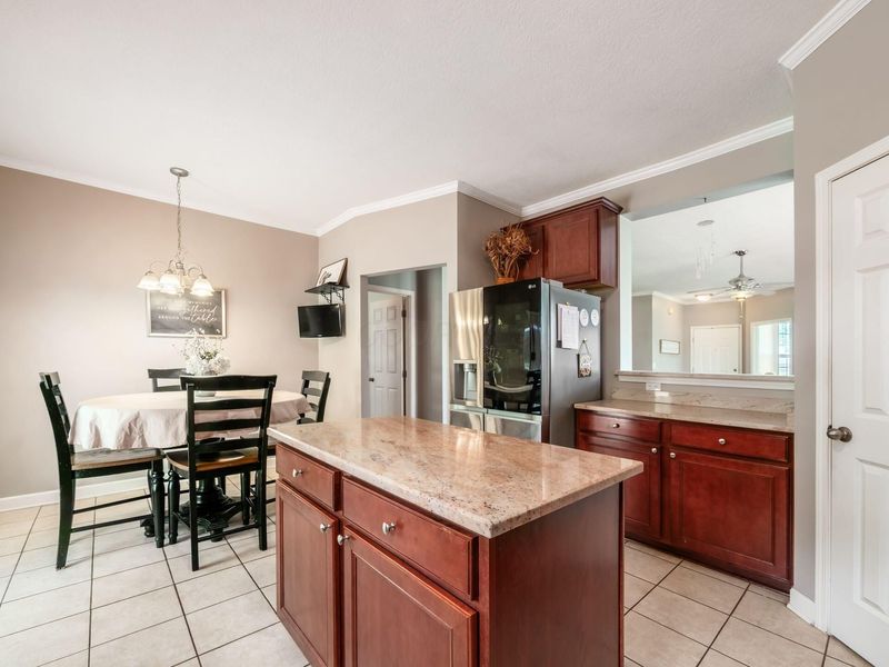 5726 Snedegar Drive, Unit 1001, New Albany, OH 43054 Photo 13