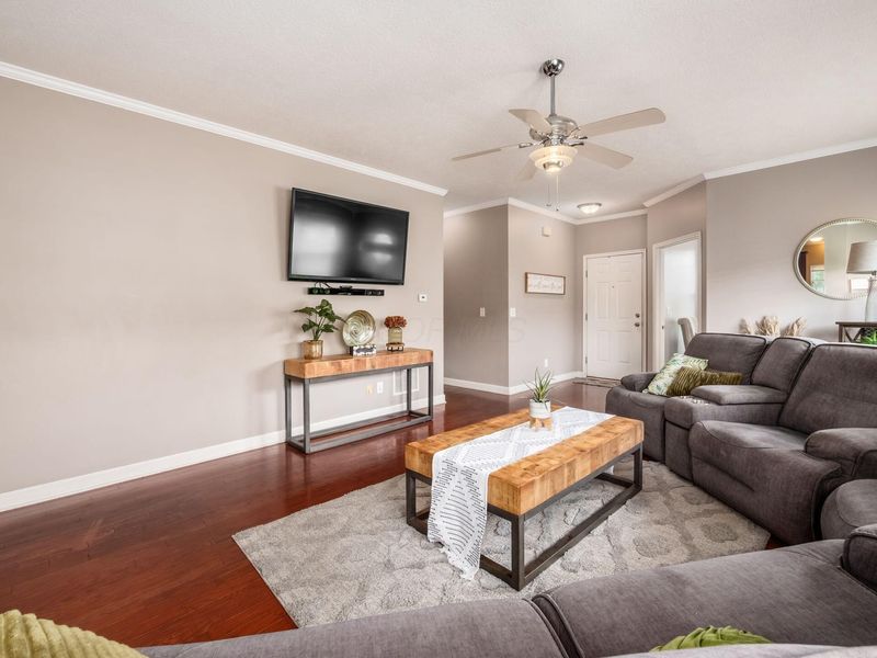 5726 Snedegar Drive, Unit 1001, New Albany, OH 43054 Photo 6