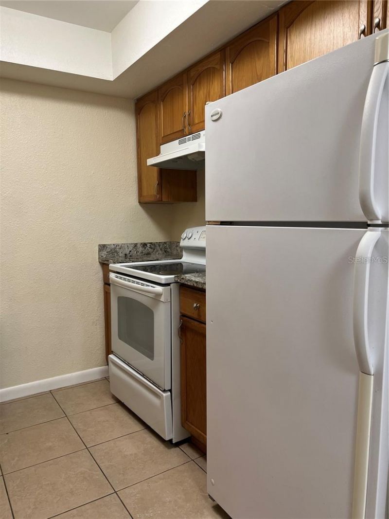 2176 Winchester Road N, Unit 2, Saint Petersburg, FL 33710 Photo