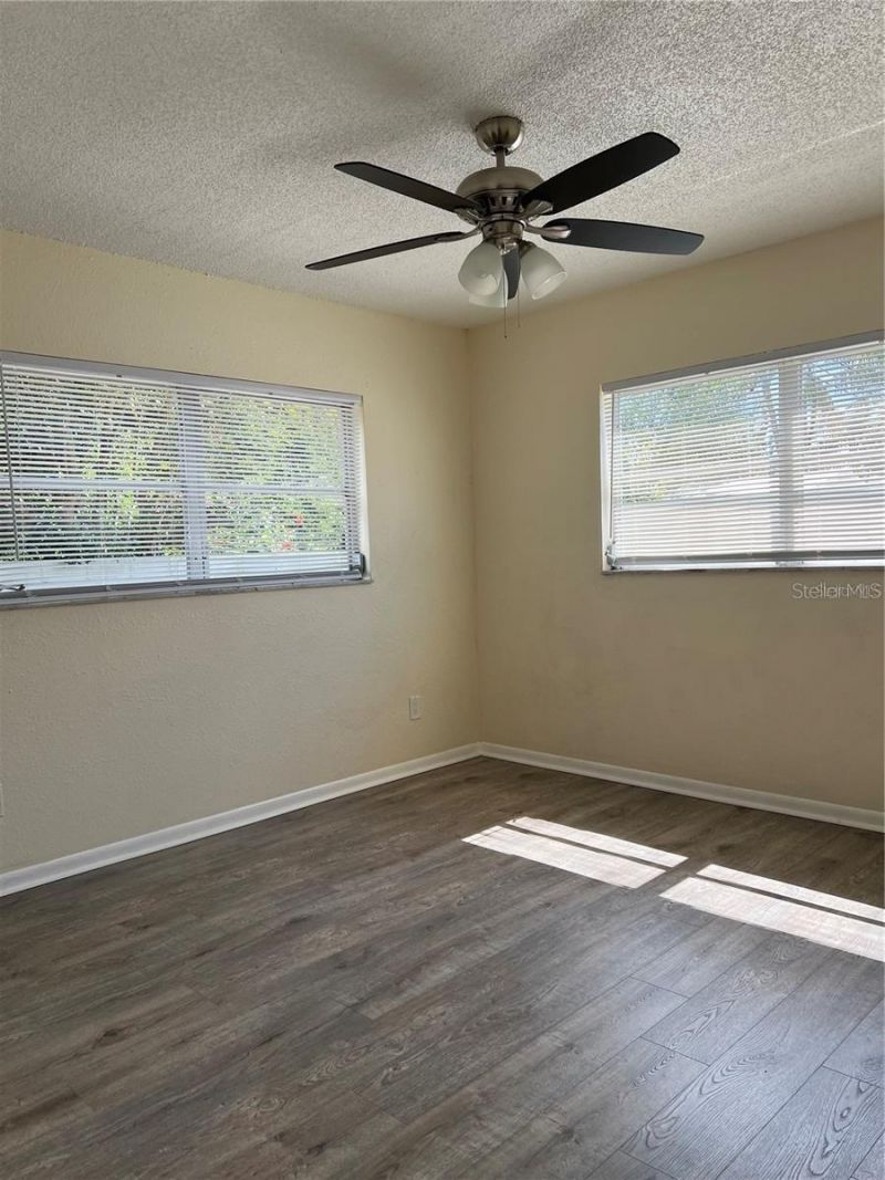 2176 Winchester Road N, Unit 2, Saint Petersburg, FL 33710 Photo