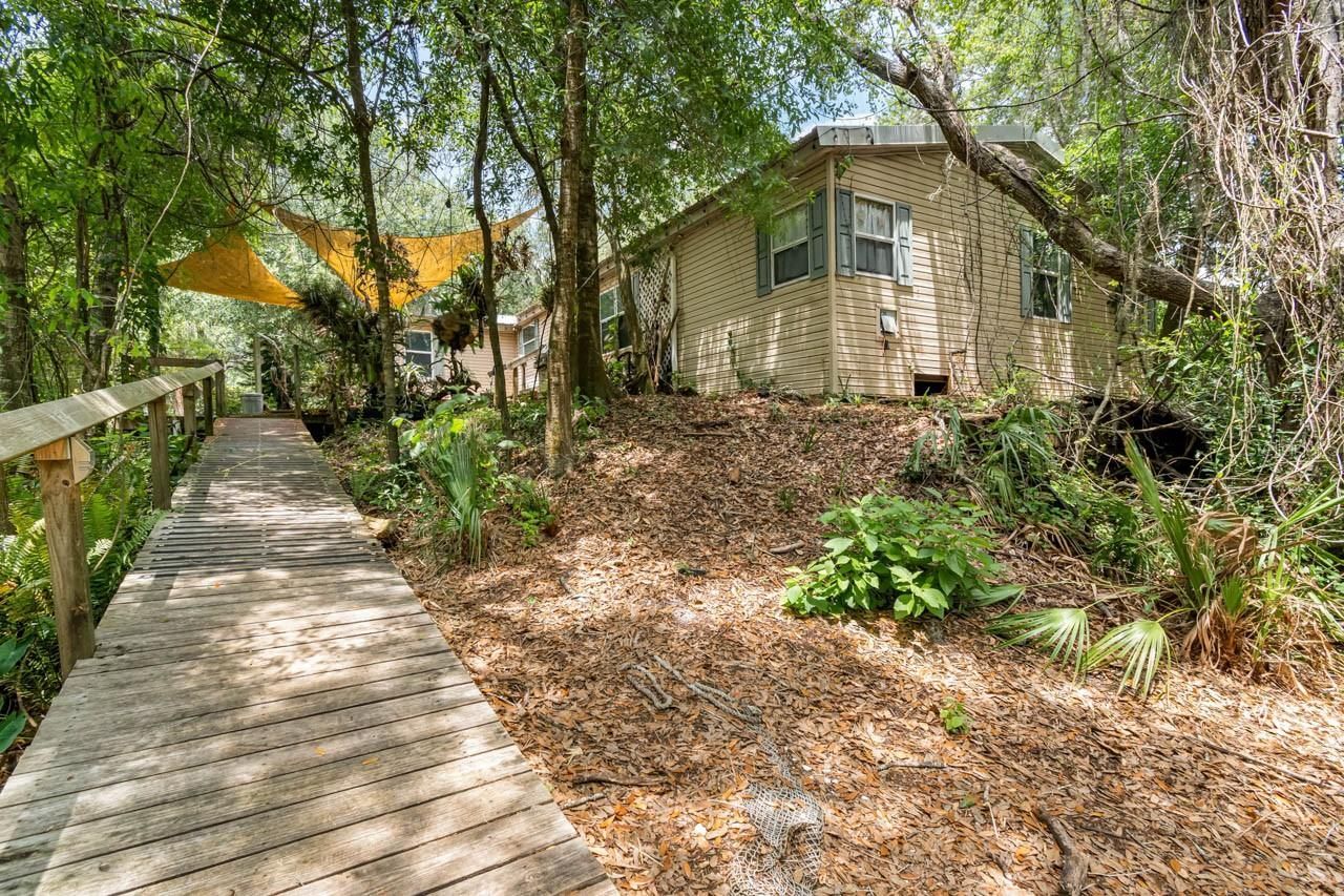 12730 Bullfrog Creek Road, Gibsonton, FL 33534 Photo