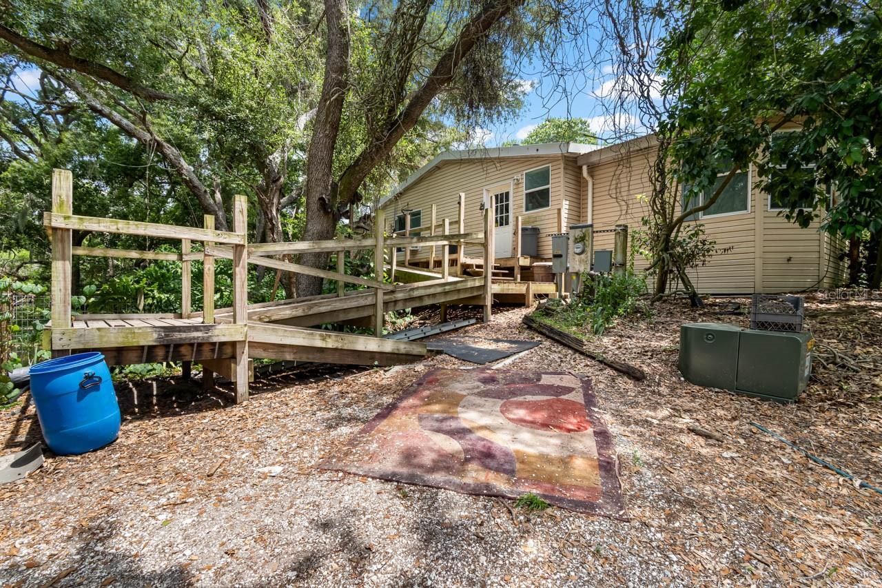 12730 Bullfrog Creek Road, Gibsonton, FL 33534 Photo