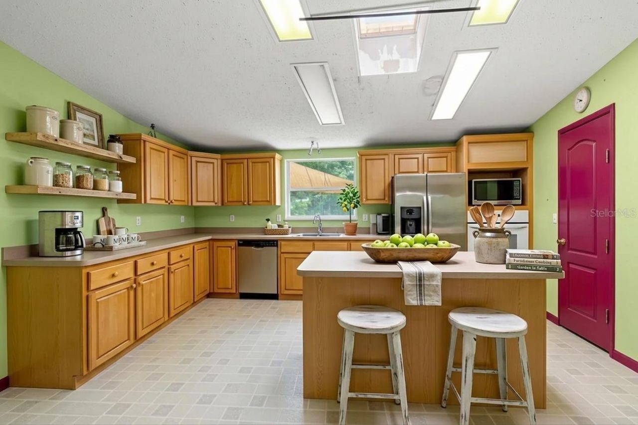 12730 Bullfrog Creek Road, Gibsonton, FL 33534 Photo