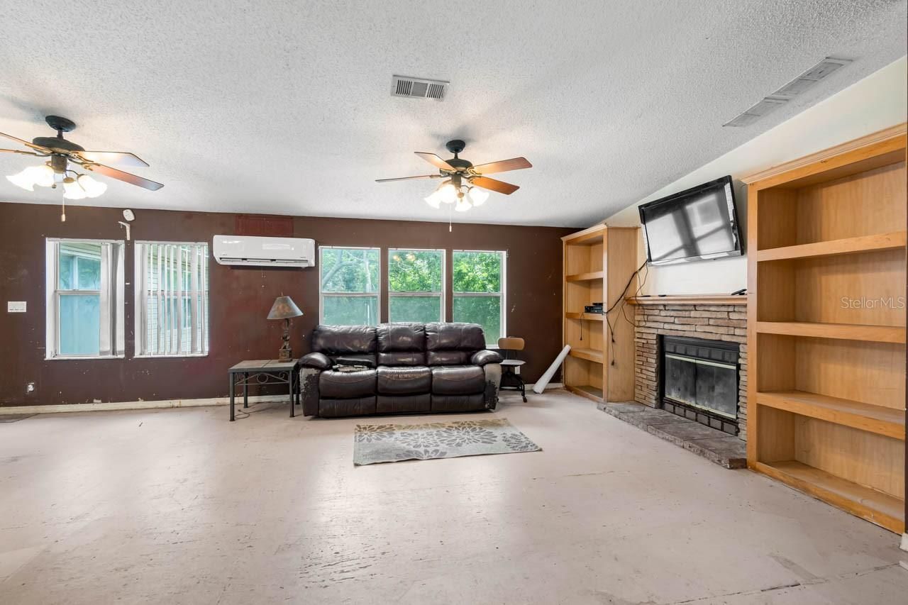 12730 Bullfrog Creek Road, Gibsonton, FL 33534 Photo