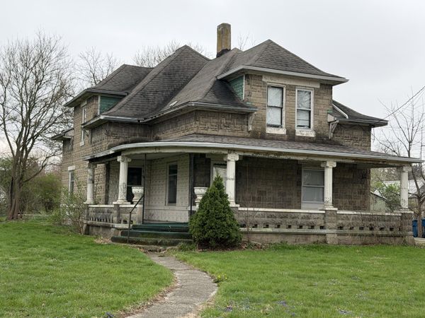 129 W Prairie Street , Goodland, IN 47948