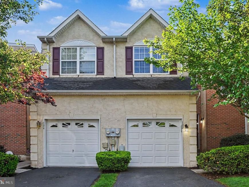 102 Watercrest Drive, Red Hill, PA 18076 Main Photo