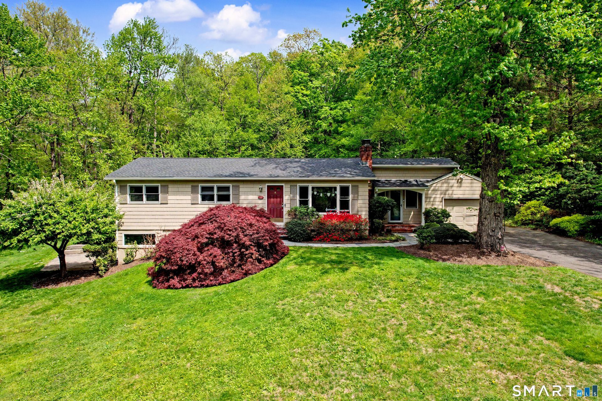 46 Todds, Ridgefield, CT 06877 Main Photo