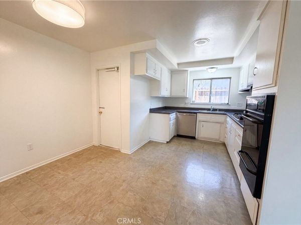 5947 Arden Avenue, Highland, CA 92404