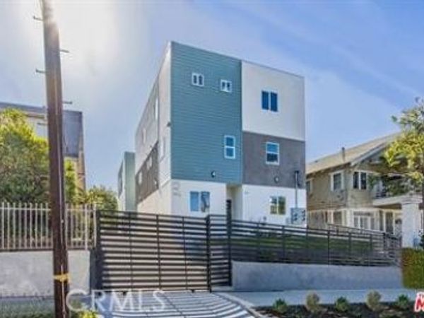 1143 1/2 Irolo St, Los Angeles, CA 90006