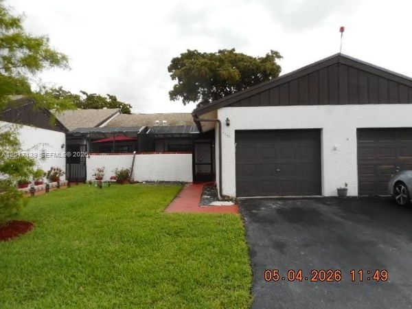 6388 E Pinehurst Cir E , Unit C30, Tamarac, FL 33321