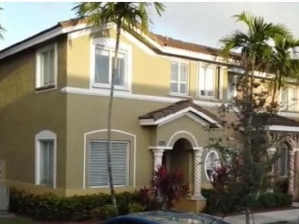 1021 SE 23rd Ave , Unit 1, Homestead, FL 33035