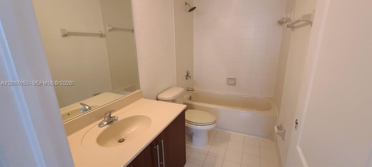 1021 SE 23rd Ave , Unit 1, Homestead, FL 33035 Photo