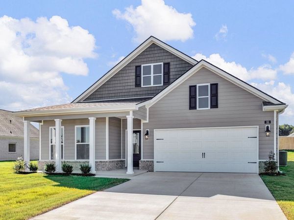 1000 MEWBORN FARM RD, Oakland, TN 38060
