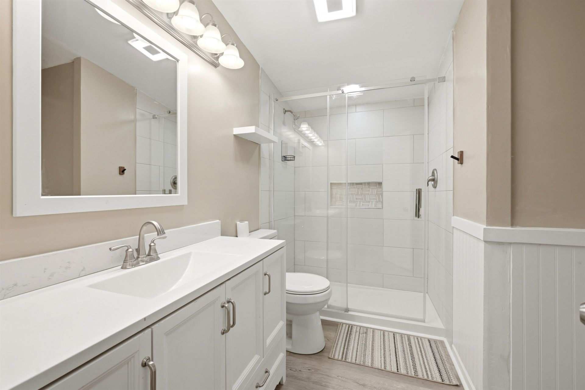 1037 Weslin Creek Dr. Photo 10