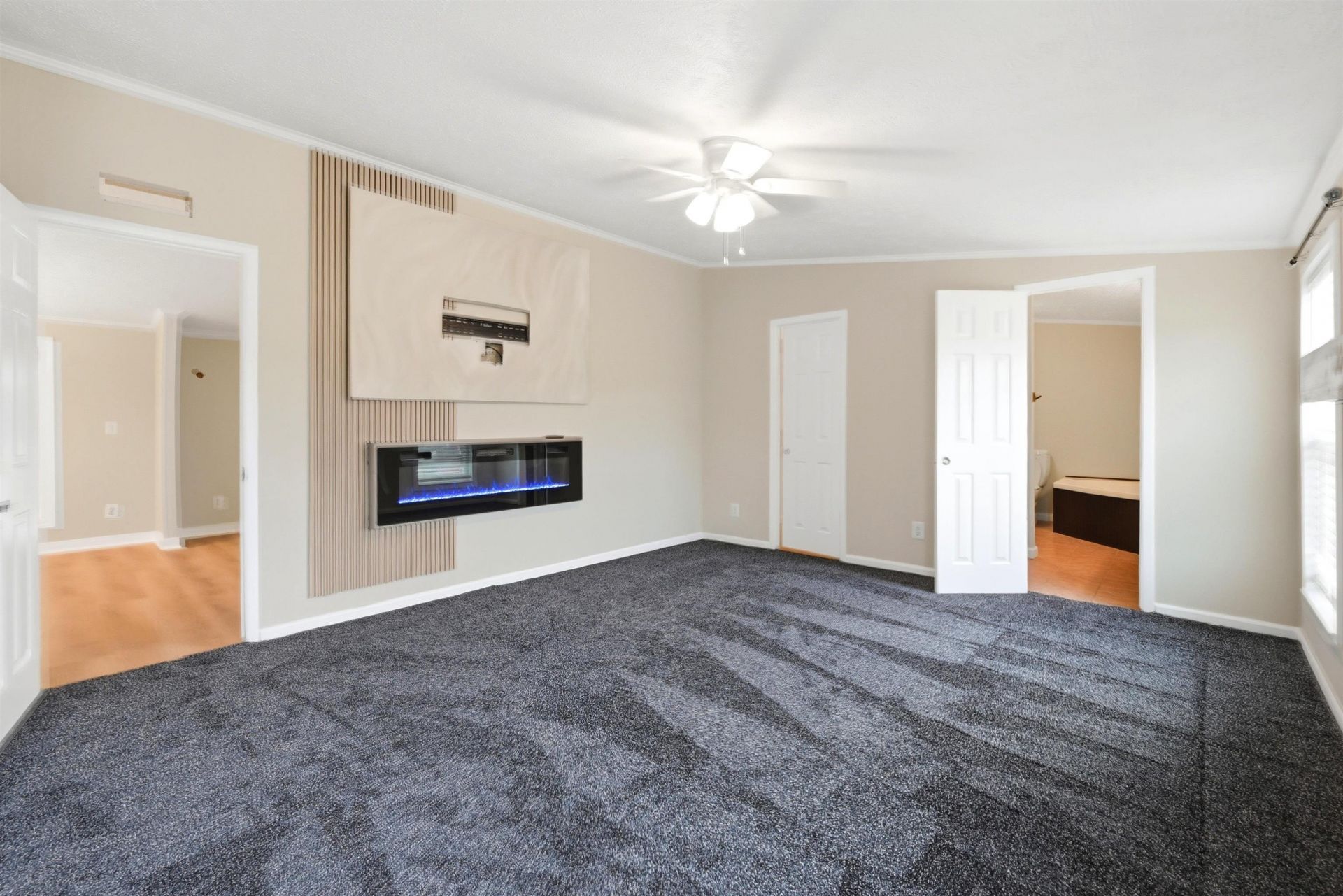 1037 Weslin Creek Dr. Photo 25