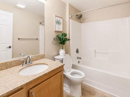 4200 E Commerce Way #1813, Unit 1813, Sacramento, CA 95834 Photo