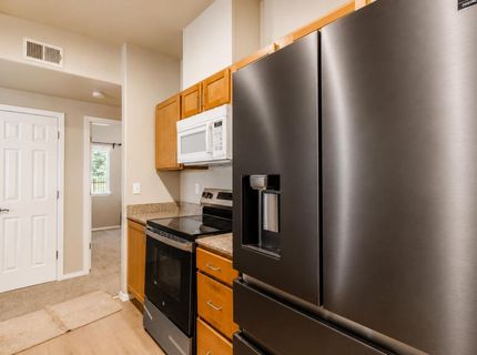 4200 E Commerce Way #1813, Unit 1813, Sacramento, CA 95834 Photo