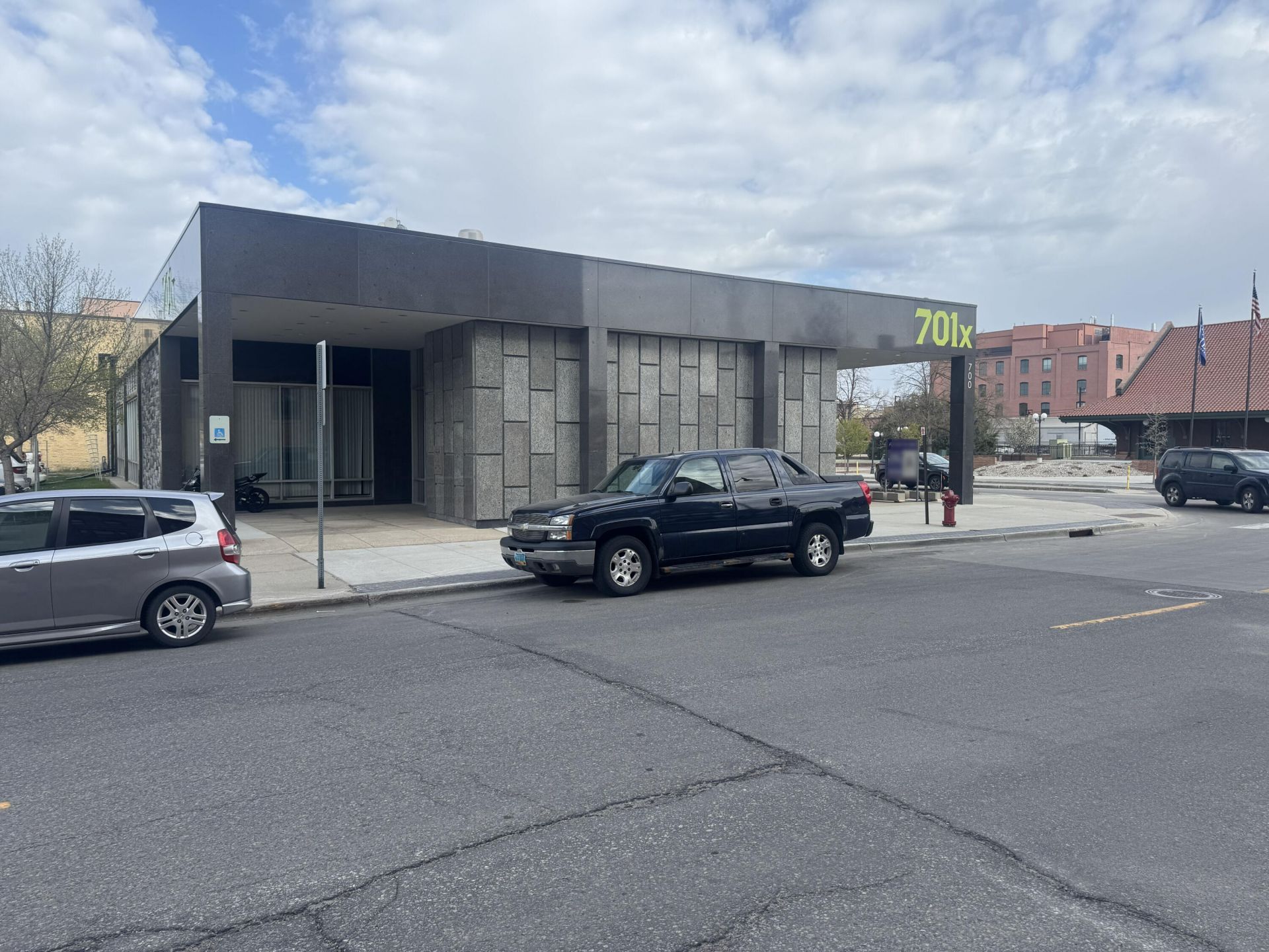 700 Main, Fargo, ND 58103