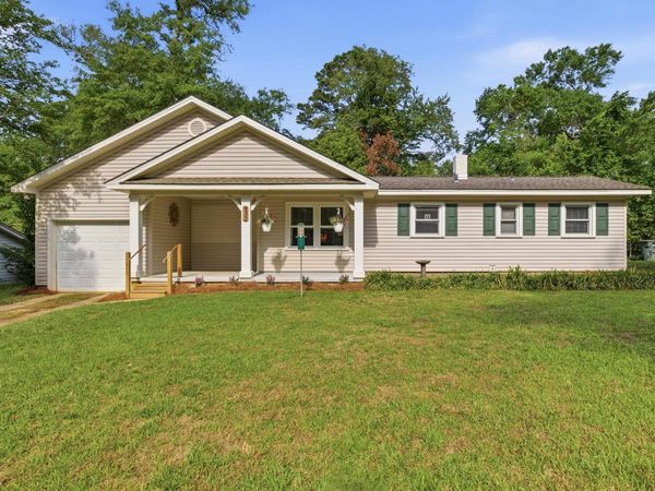 932 Carraway Street, Tallahassee, FL 32308