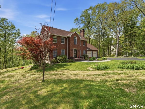 877 Newgate, Suffield, CT 06093
